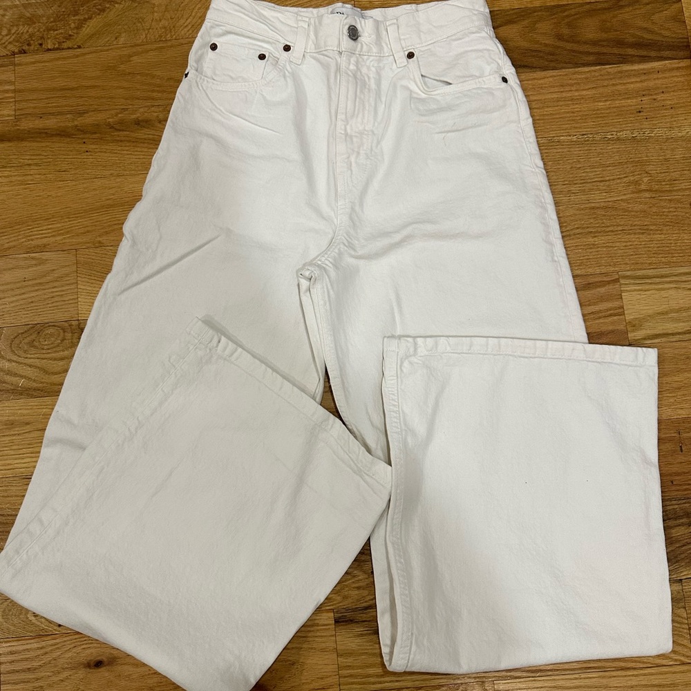 Zara Wide Leg White Jeans